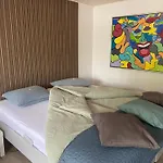 Adelgadehuset 3*