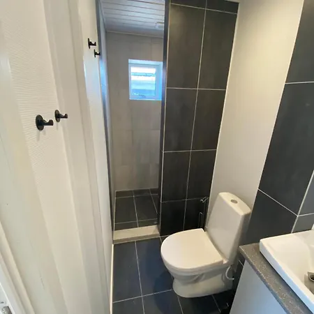 Adelgadehuset 3*