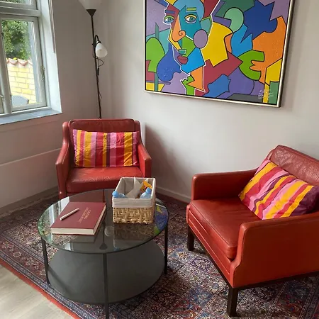 Adelgadehuset Hotel apartamentowy